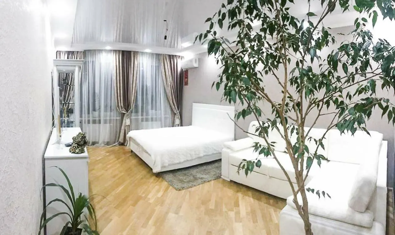 Rent-Kiev Apartment on LuxKlavdievskaya